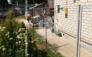 Забор из сетки рабицы в натяг 43 метра