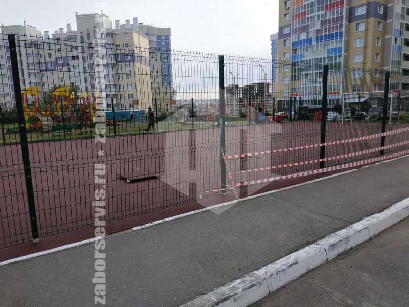 3D заборы для спортивной площадки 20 метров высота 3,0м