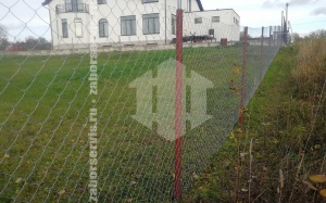 Забор из сетки рабицы в натяг 15 соток