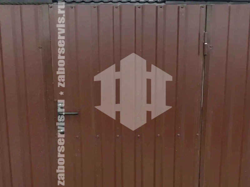 Забор из профнастила 59 метров коричневый