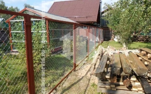 Забор из сетки рабицы в натяг секционный 20 метров