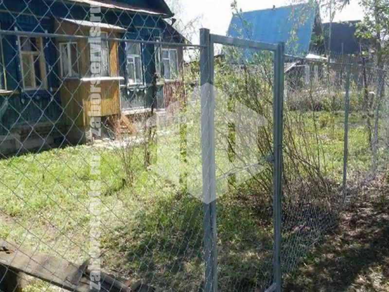 Забор из сетки рабицы с арматурой 84 метра