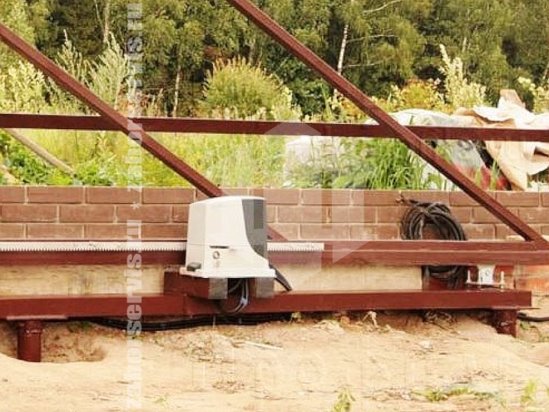 Откатные автоматические ворота с пультом