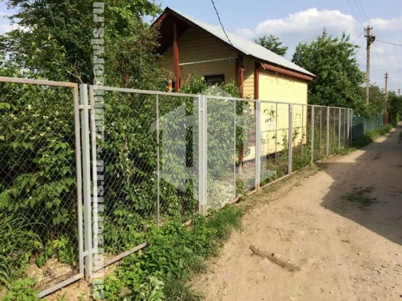 Забор из сетки рабицы с секциями 72 метра
