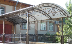 Кованый навес пример 8