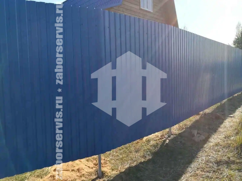 Забор из профнастила с воротам 74 метра