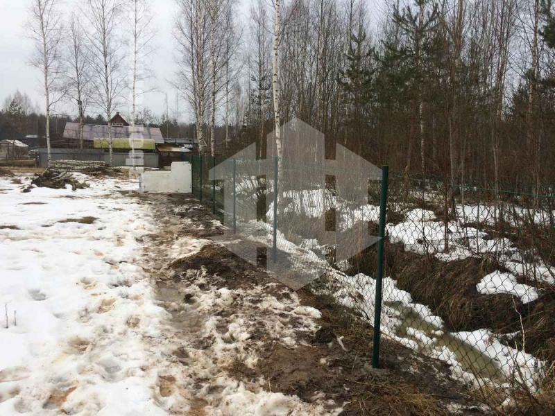 Забор из сетки рабицы в натяг с протяжкой арматуры 12 соток