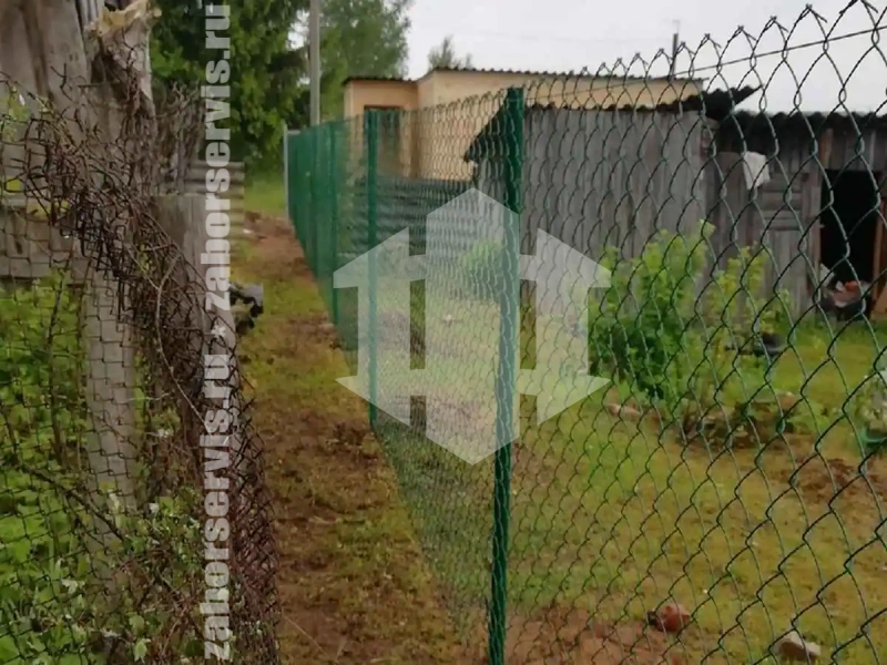 Забор из сетки рабицы с проволокой 68 метров