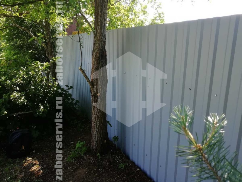 Забор из профнастила оцинкованный 38 метров