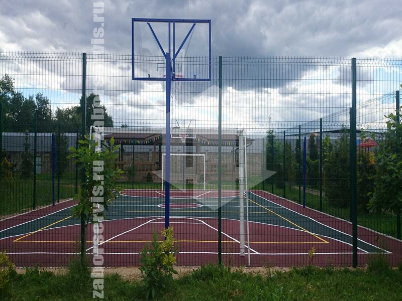 3D заборы зеленый для спортивной площадки 80 метров