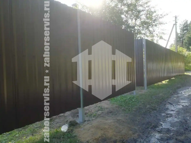Забор из профнастила с бетонированием столбов 125 метров