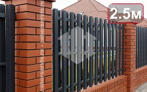 Забор из евроштакетника 2.5 метра высотой