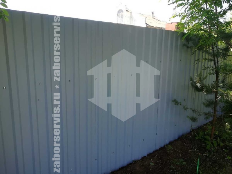 Забор из профнастила оцинкованный 38 метров