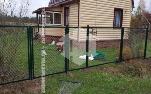 Забор из сетки рабицы с секциями 59 метров